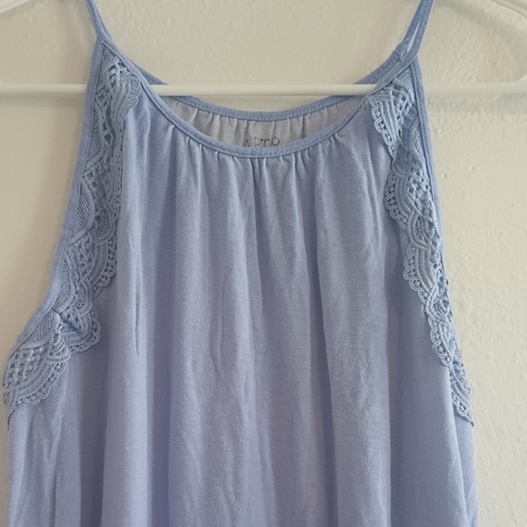 Apt. 9 Purple Nightgown Women Size Medium Beautiful Lilac Color W/ Floral Detail - Picture 4 of 5